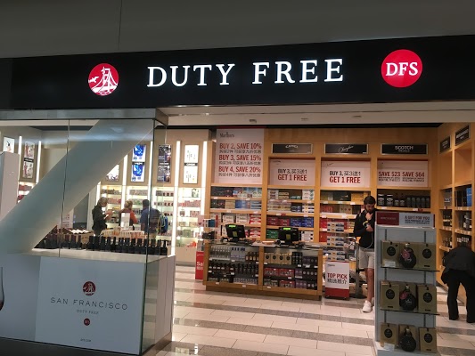 Duty Free Shop (DFS) in San Francisco, California, USA - Customs n